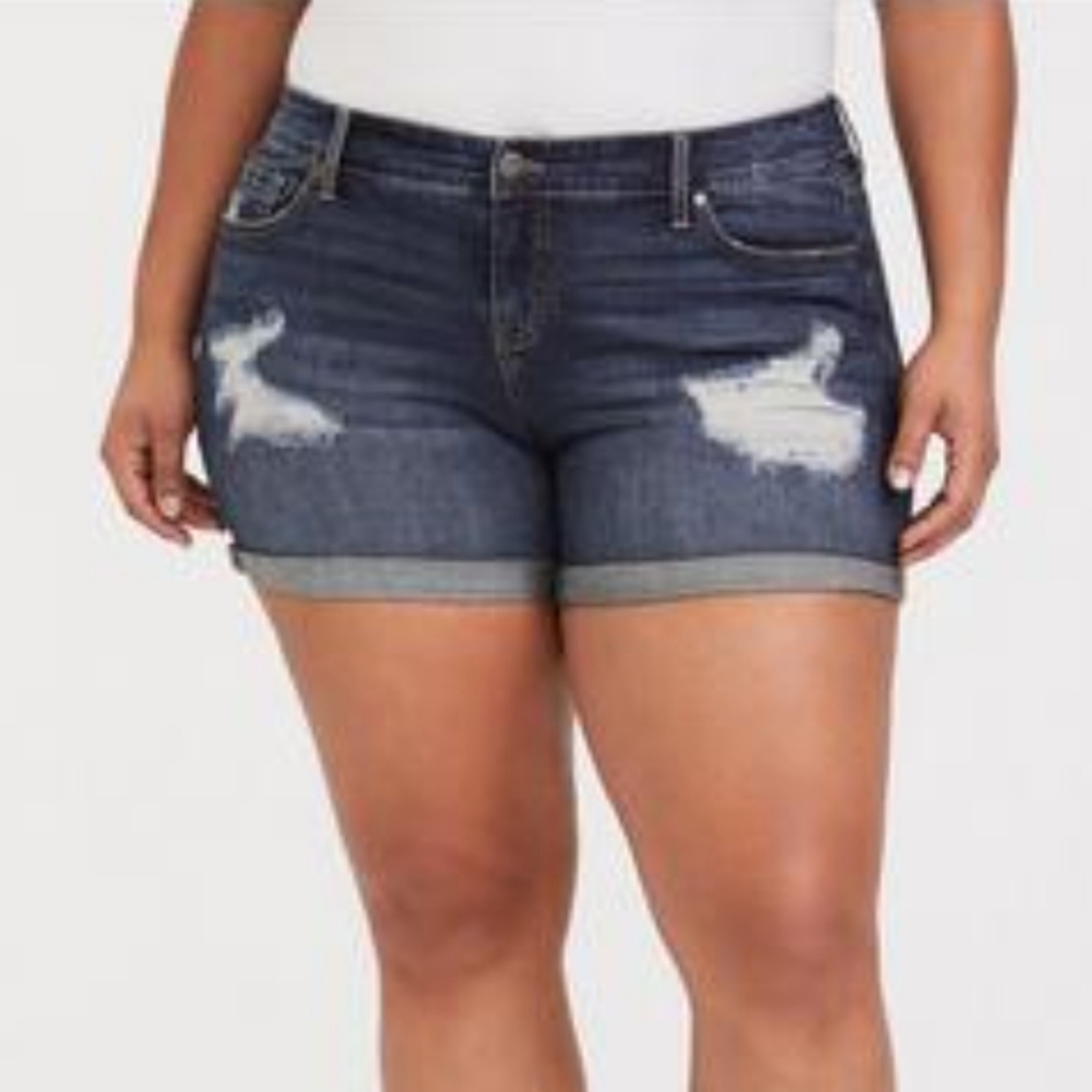 Plus Size 16 New Torrid Vintage Stretchy Jeans Shorts women's